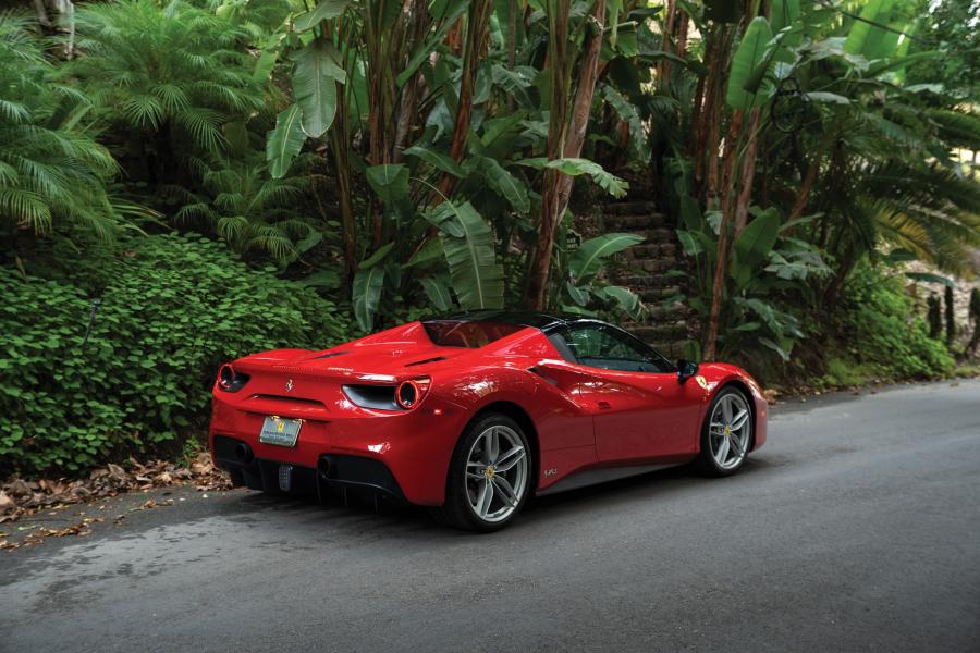  Ferrari 488 Spider The Magnum PI (226129) 2017 года  (фото 13 из 33)